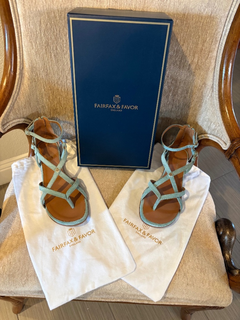 Fairfax and Favor, England - Suede Brancaster Sandals Mint color Size 11